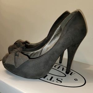 Charlotte Russe Grey Suede Bow Stiletto Pump Heels